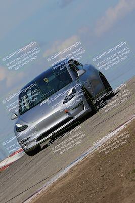 media/Apr-02-2023-Speed Ventures (Sun) [[5e759f4fdb]]/5-Tesla corsa A/session 3 grapvine/